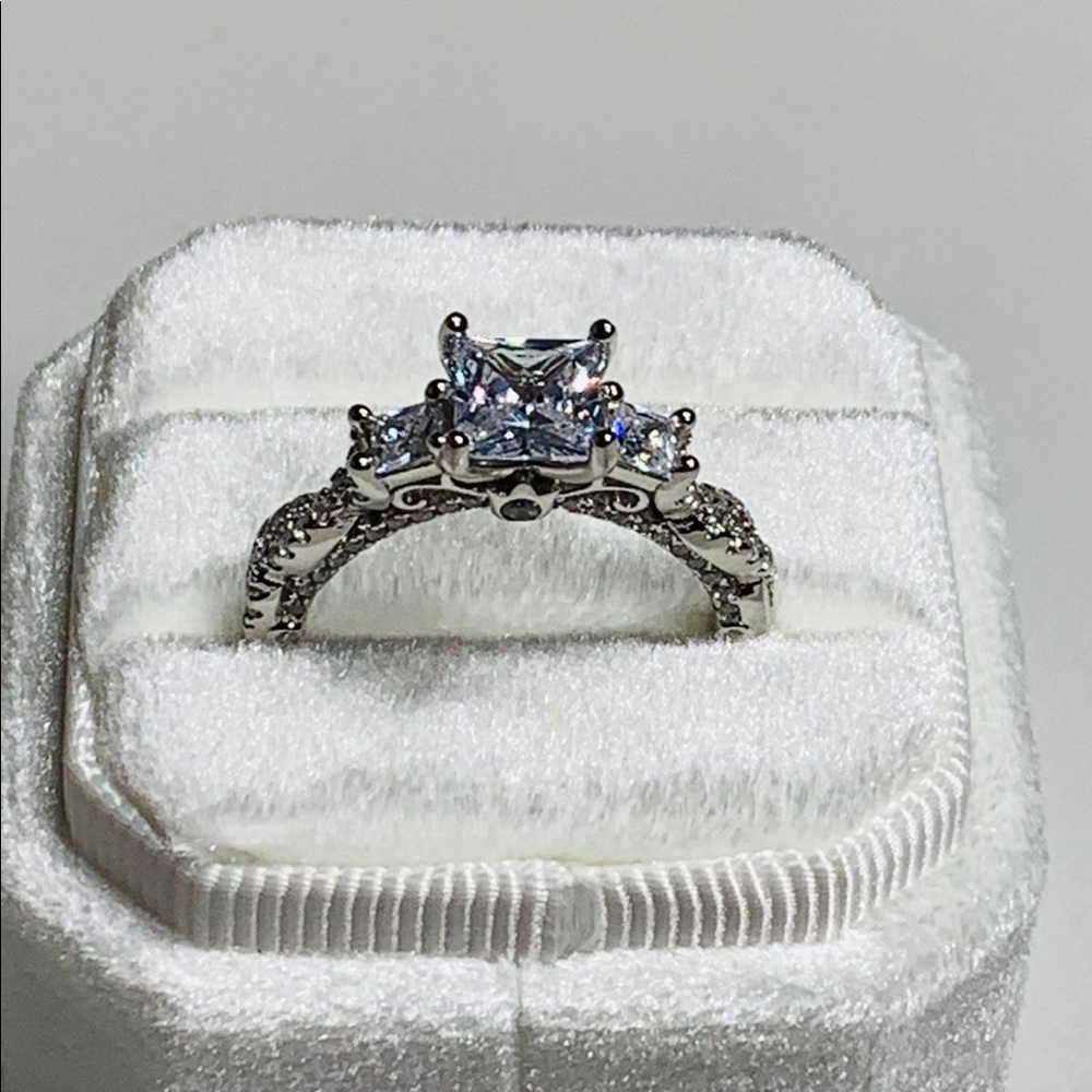 New Wedding ring 925 sterling silver with CZ
